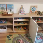 Spacious 3 Bedroom Family Oasis With Sauna, 20 Min From Warsaw