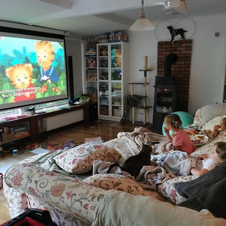 Spacious 3 Bedroom Family Oasis With Sauna, 20 Min From Warsaw Вилла Пясечно