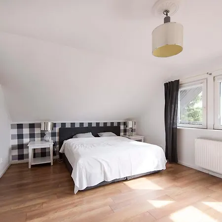 Willa Spacious 3 Bedroom Family Oasis With Sauna, 20 Min From Warsaw