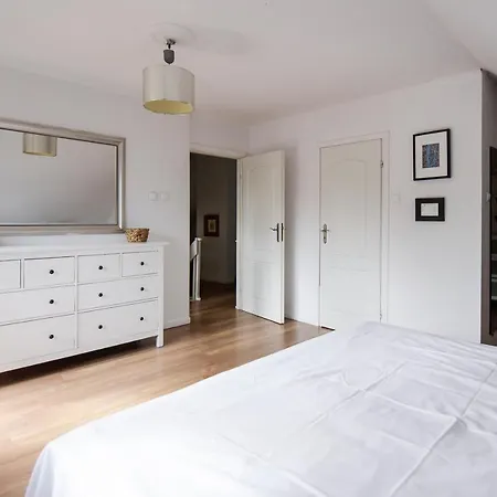 Willa Spacious 3 Bedroom Family Oasis With Sauna, 20 Min From Warsaw *